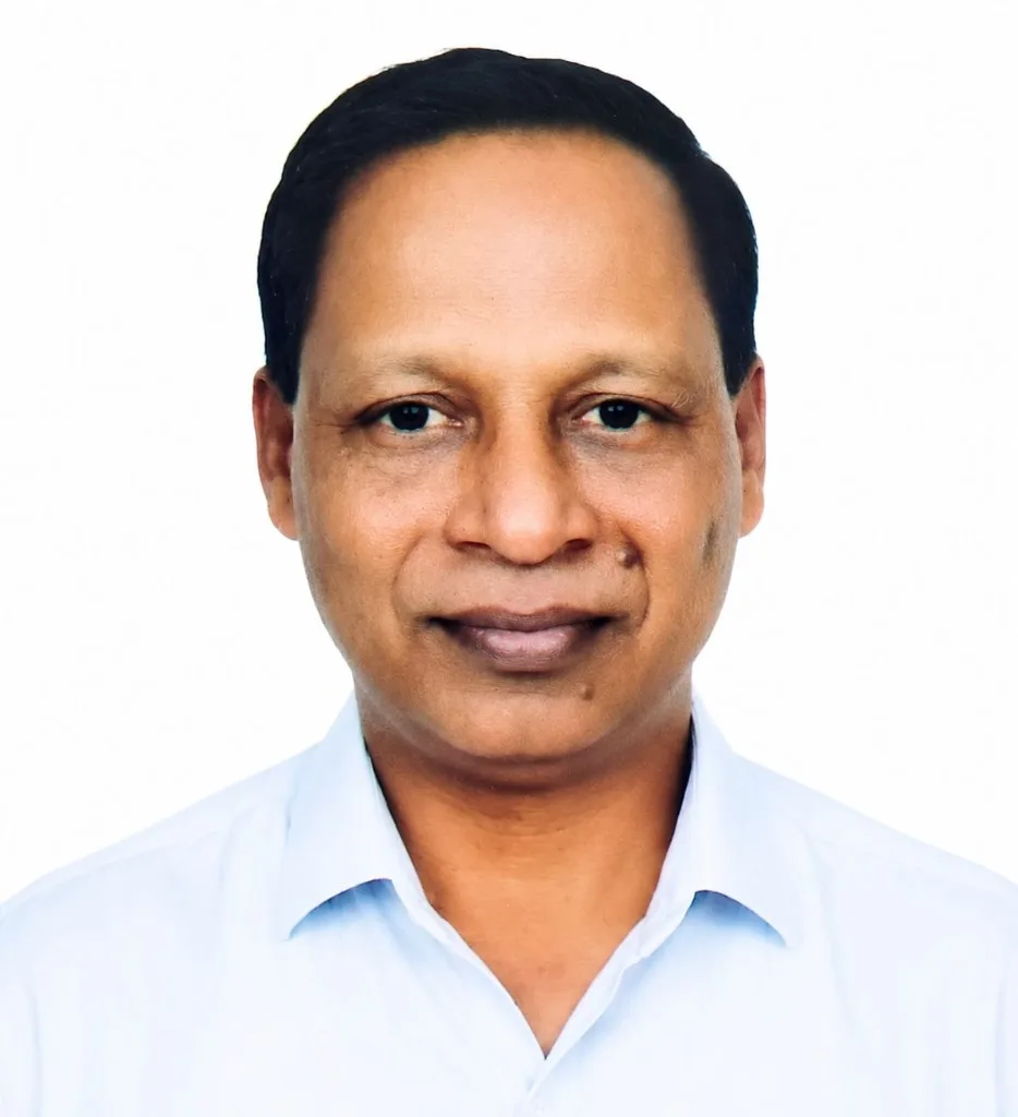 Mr. Vinay Gupta — ex-banker and financial services associate at PJRJ & Associates
